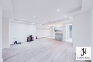 Photo 1- click for photo gallery